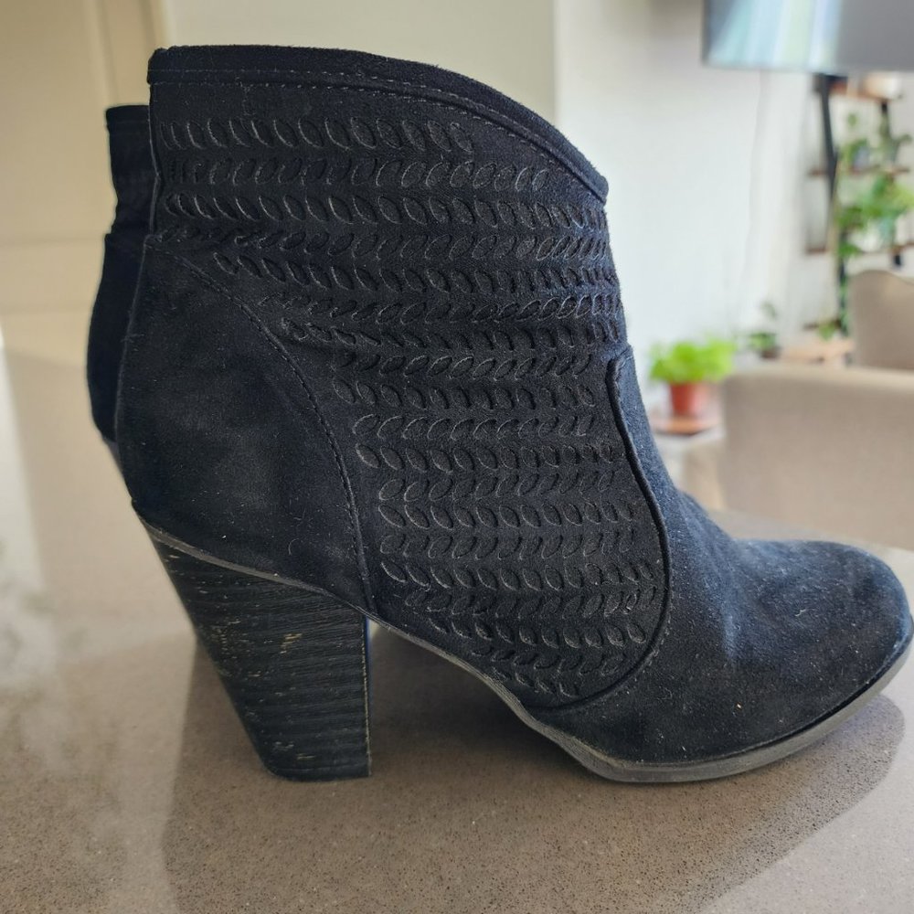 a.n.a Ana Anita Booties
